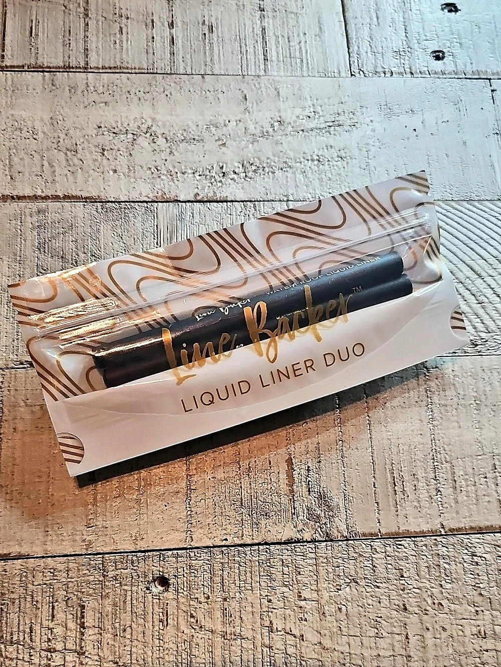 Belle Beauty Line Backer Liquid Liner Duo Set ✨️ NEW ✨️